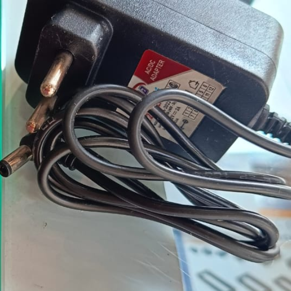 DC POWER SUPPLY ADAPTER 5V 2A